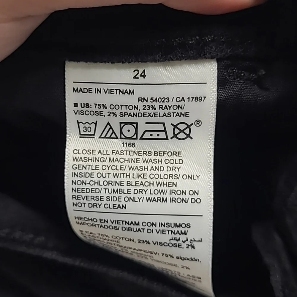 Old Navy Black Velvet Higher High Rise Flare Jeans - Picture 7 of 8